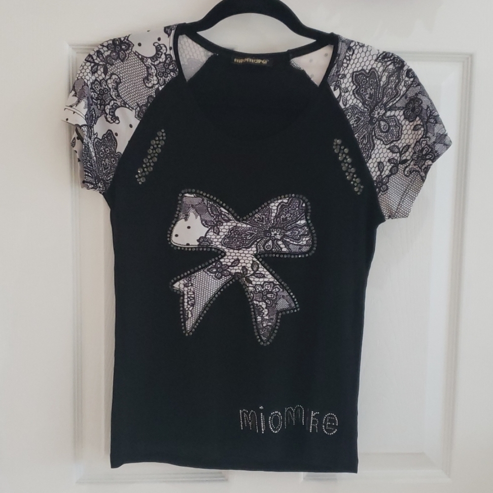 Stylish T-shirt